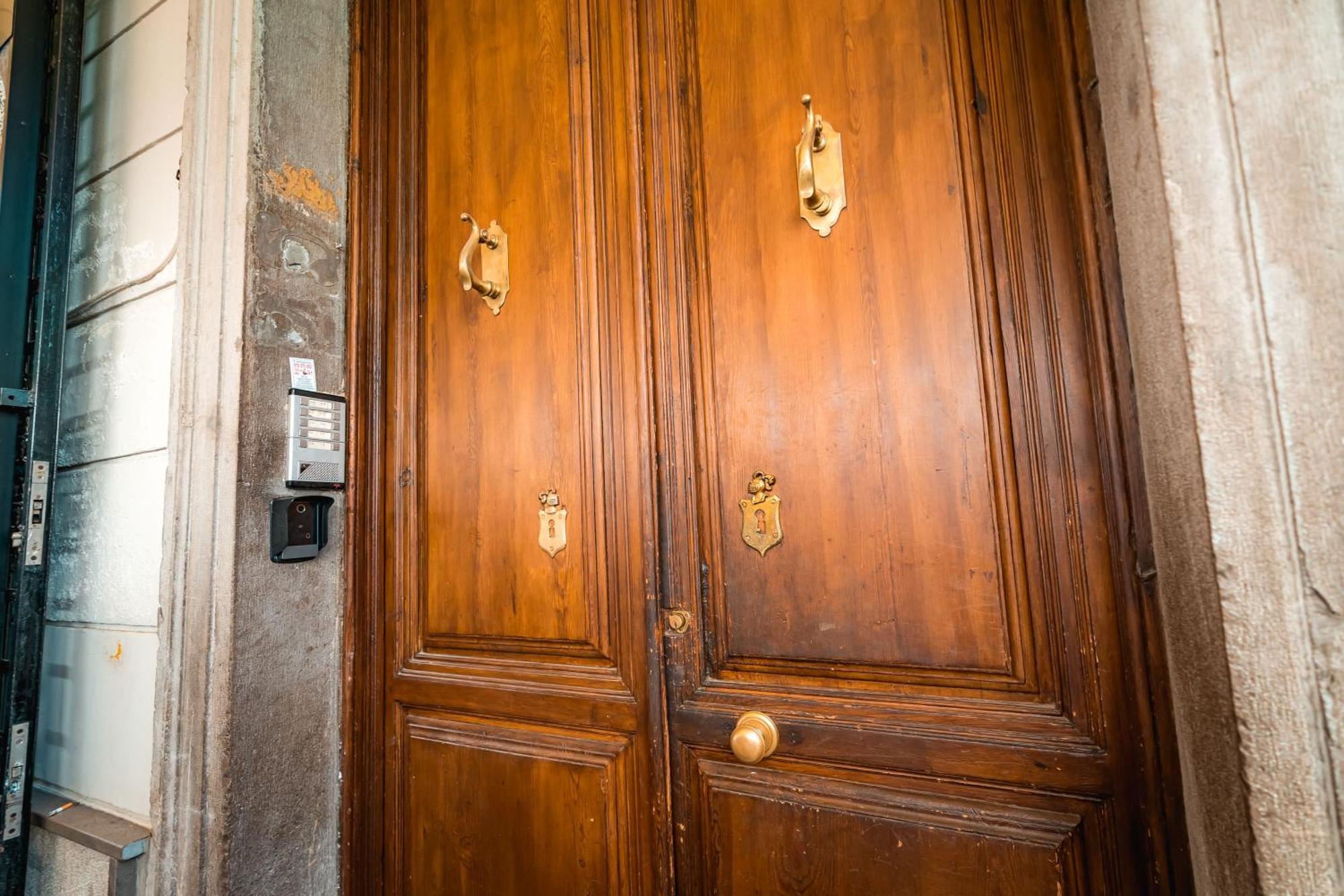 - Apartamento En Pleno Centro - Qh Ayuntamiento Granada — Photos 3
